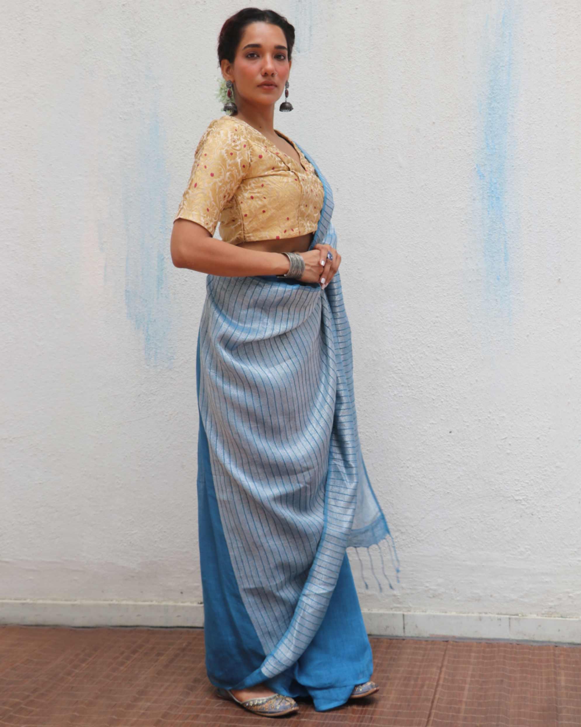 Anumeha Blue Handwoven Linen Zari Saree - Jheel - Image 7