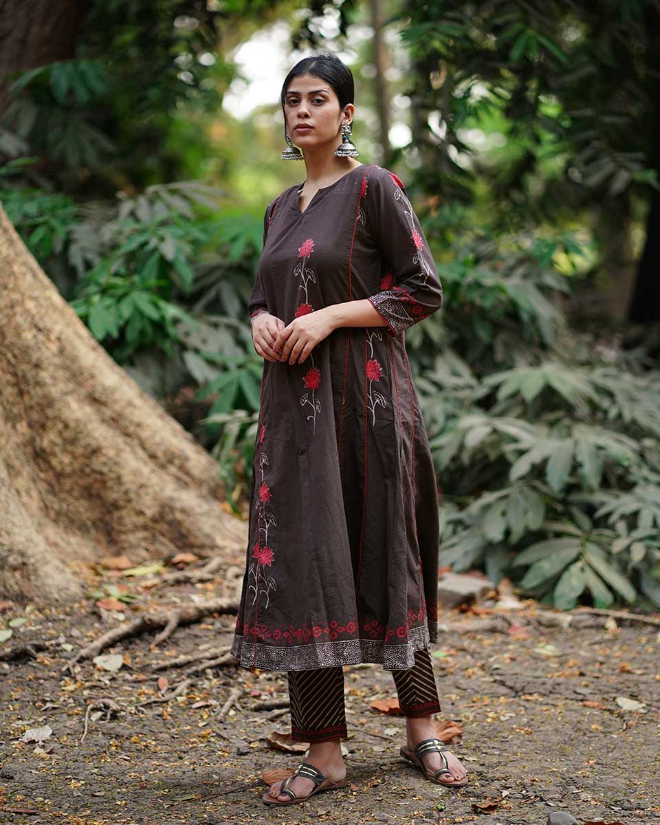 Badal Si Tu Brown Block Printed Cotton Kurti - WW - Image 2