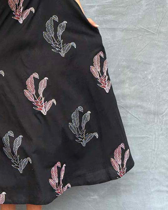 Birds and Bloom Blockprinted Cotton Dress - Image 5
