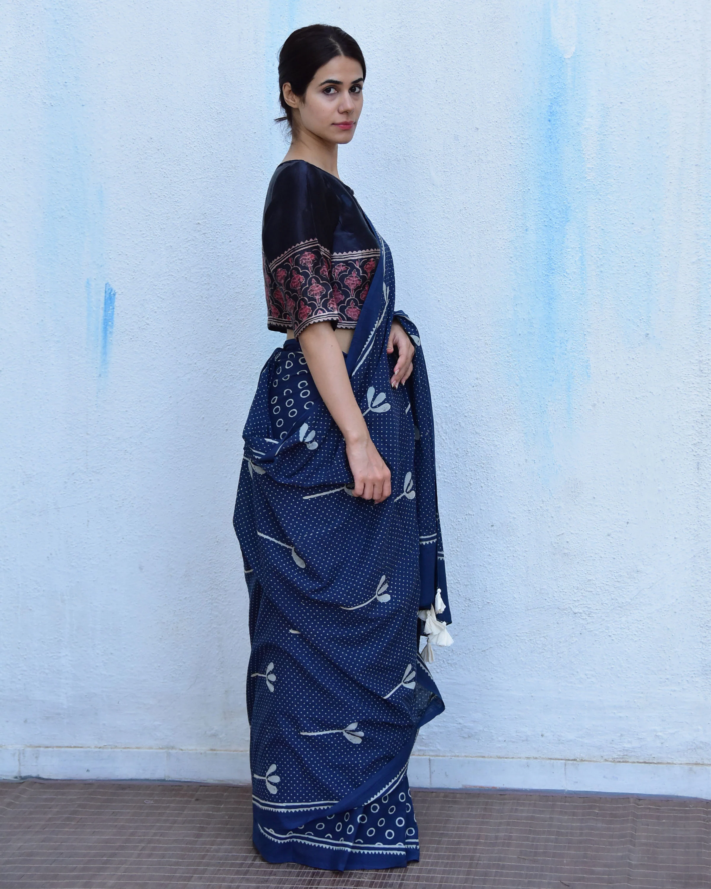Blue Floret Hand Blockprinted Cotton Saree - Image 6