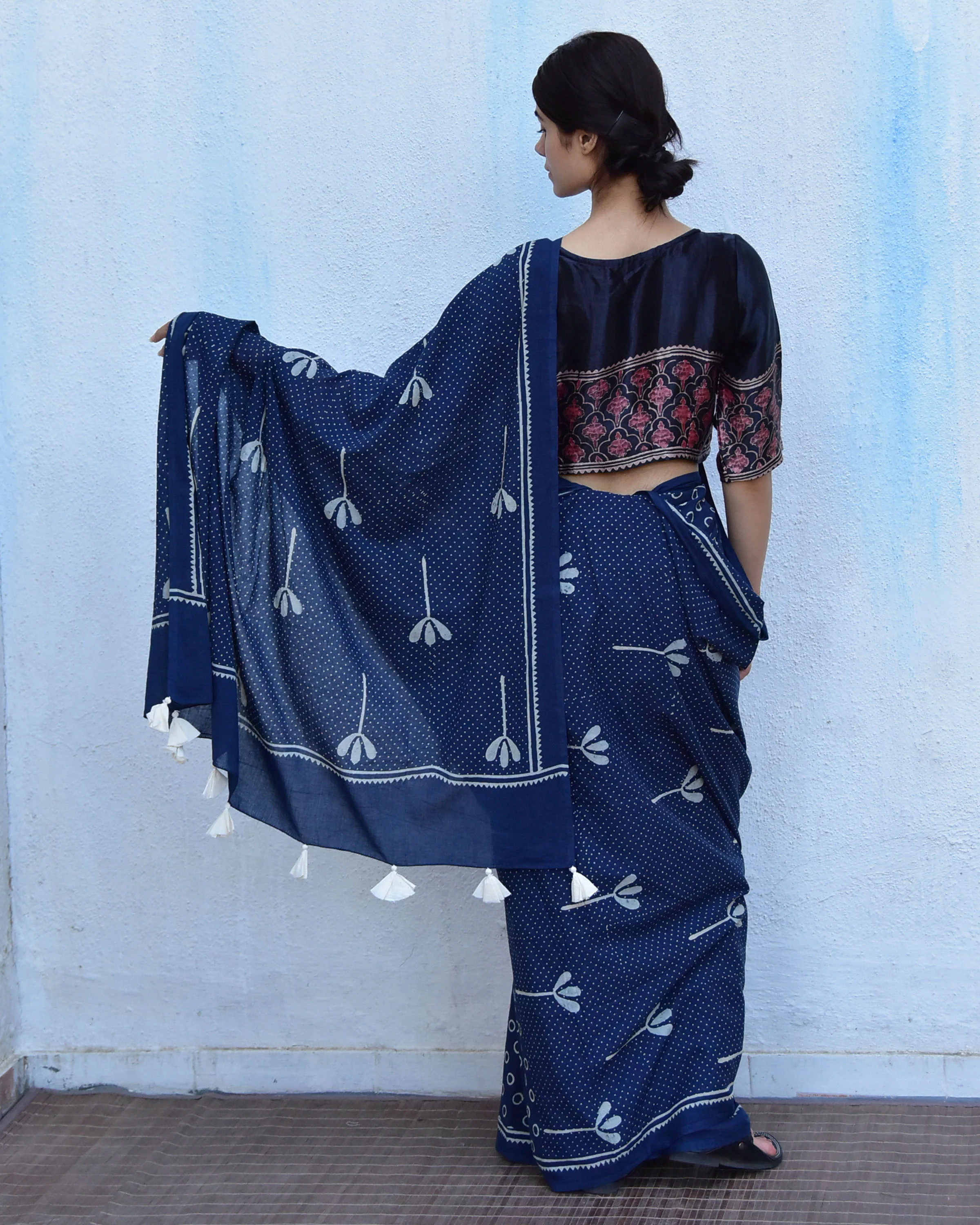 Blue Floret Hand Blockprinted Cotton Saree - Image 8