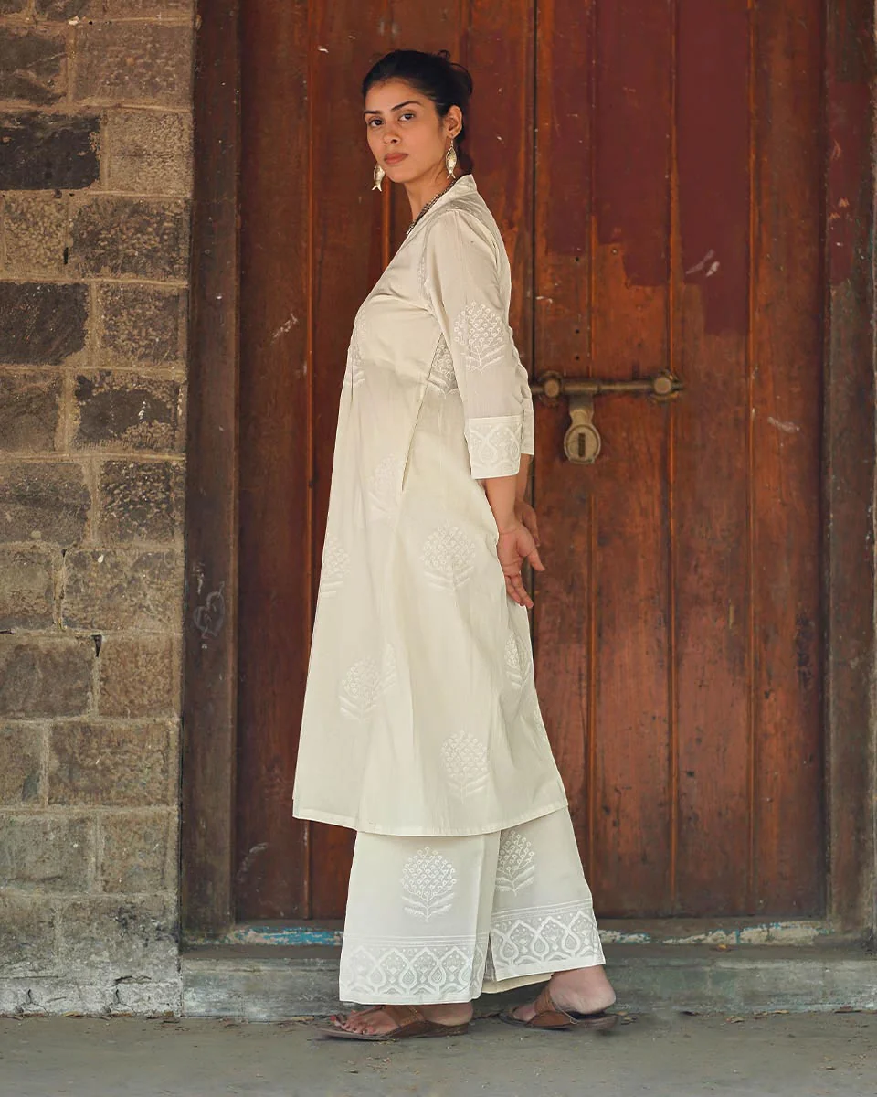 Bone China Light Ivory Block Printed Kurti - SFD - Image 4