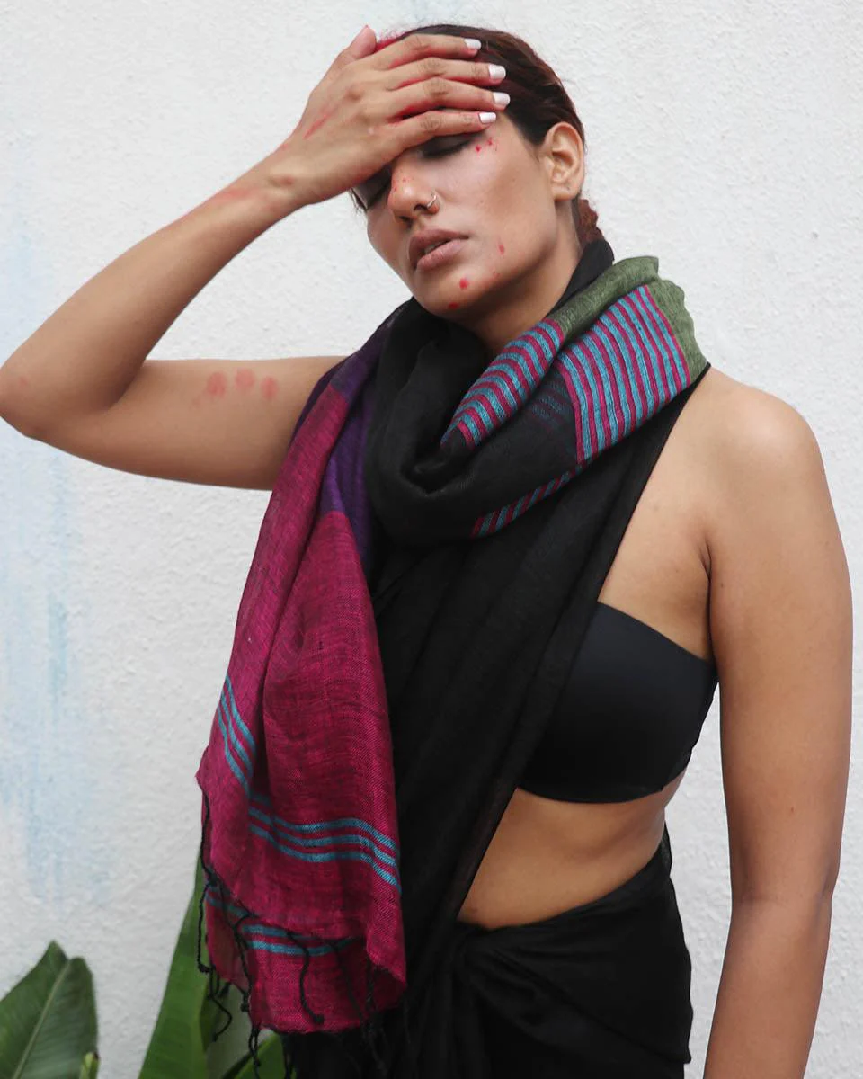 Brahmi Black Handwoven Linen Saree - Kaali - Image 8