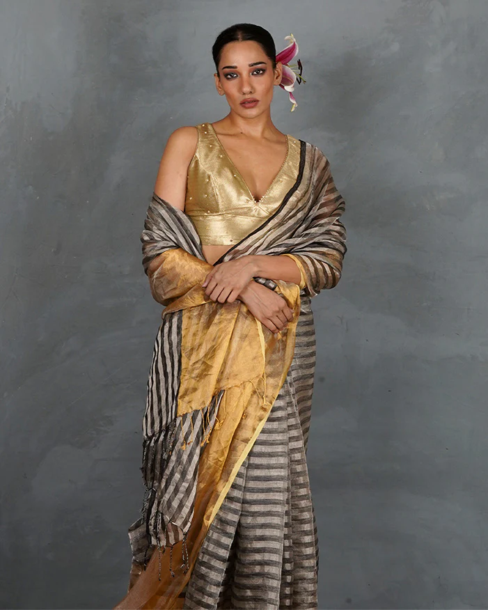 Burn Soft Silver With Black Strip Handwoven Linen Saree - TARA - Image 11