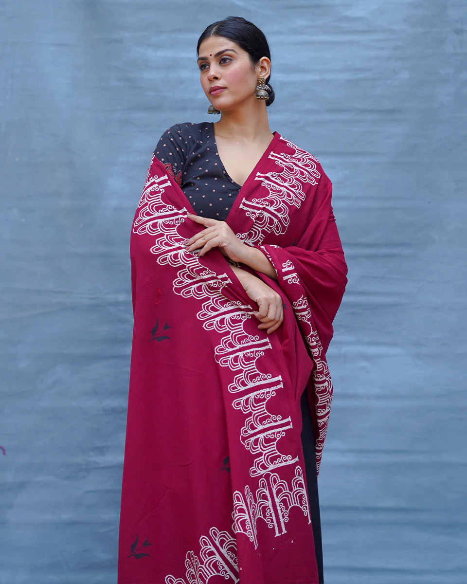 Damini Maroon With Black Handblock Printed Cotton Saree - Soil - Image 2