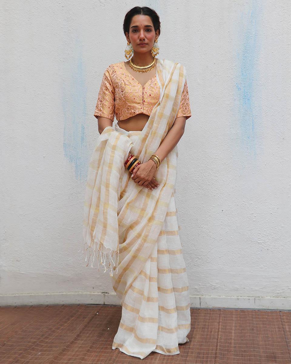Devaki Handwoven Linen Zari Saree - Onam - Image 9