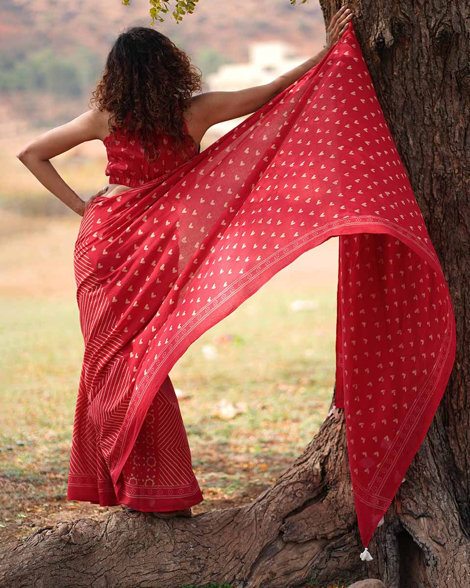 Dil Deewana Red Hand block Printed Cotton Saree - Image 10