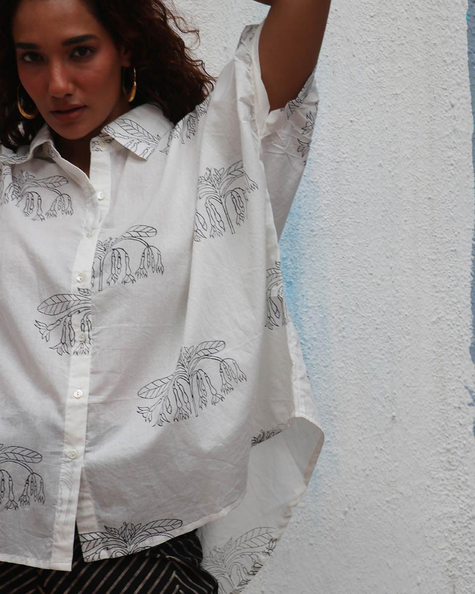"Flor dâ€™Luna Handblock Printed Cotton Shirt - Mono - Image 3