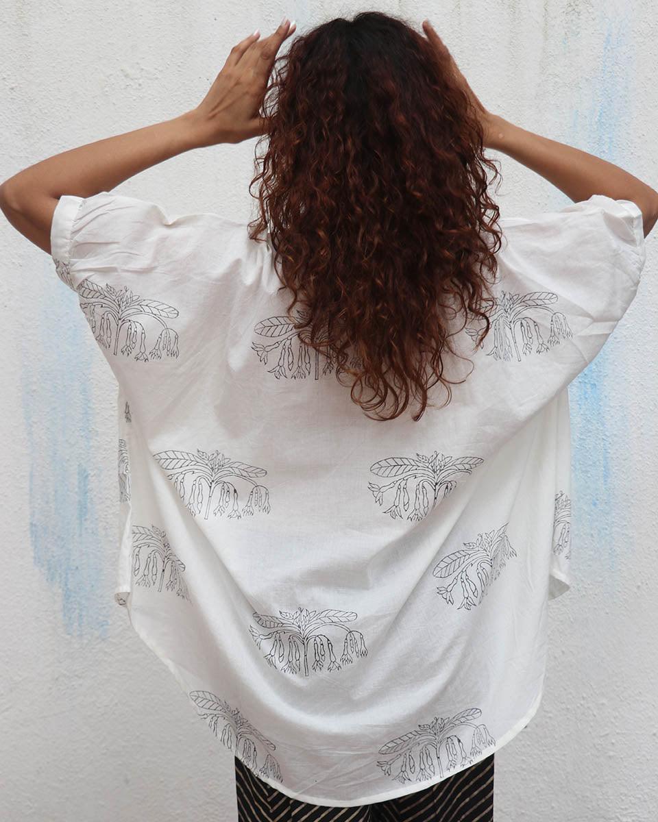 "Flor dâ€™Luna Handblock Printed Cotton Shirt - Mono - Image 5