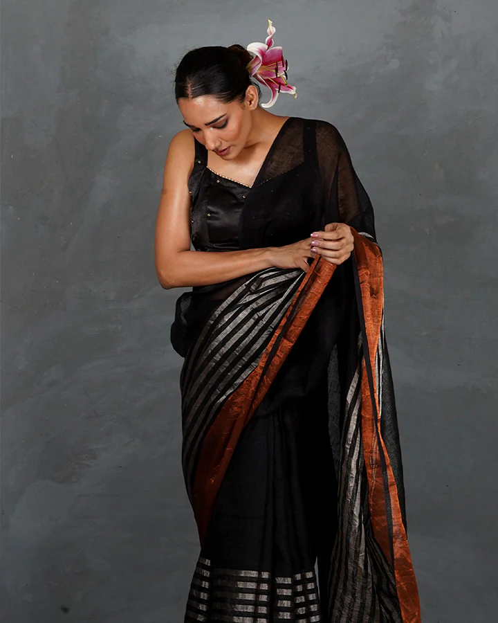 Follow Dawn Black Handwoven Linen Saree - TARA - Image 11
