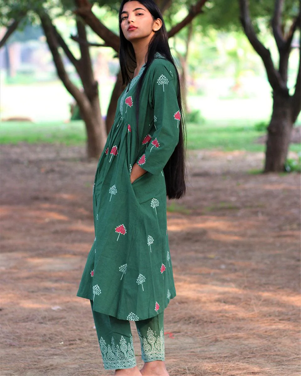 Green Handprinted Pure Cotton Kurti Set Of 2-Slow - Image 8