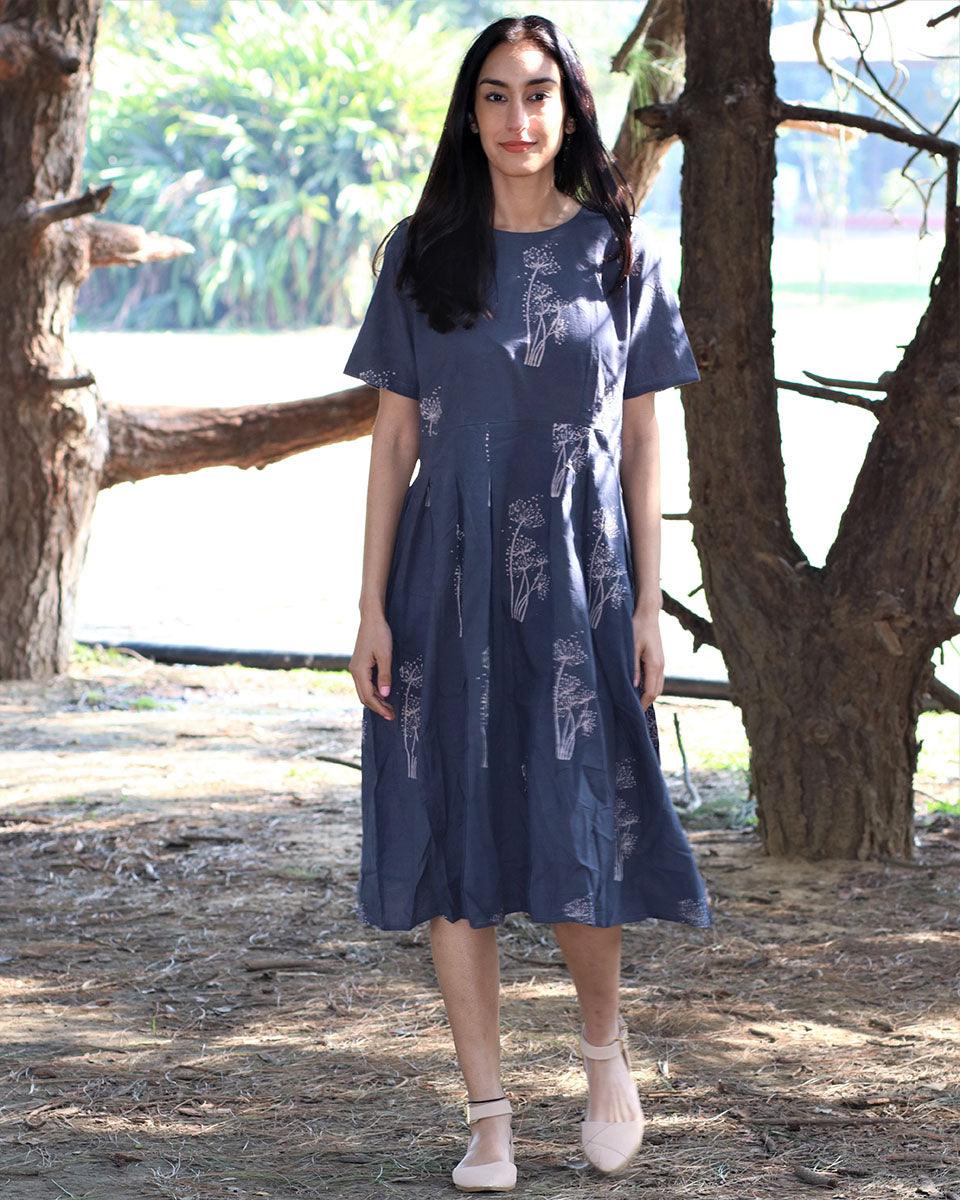 Grey Wildflower Blockprinted Cotton Pleated Dress - Image 5
