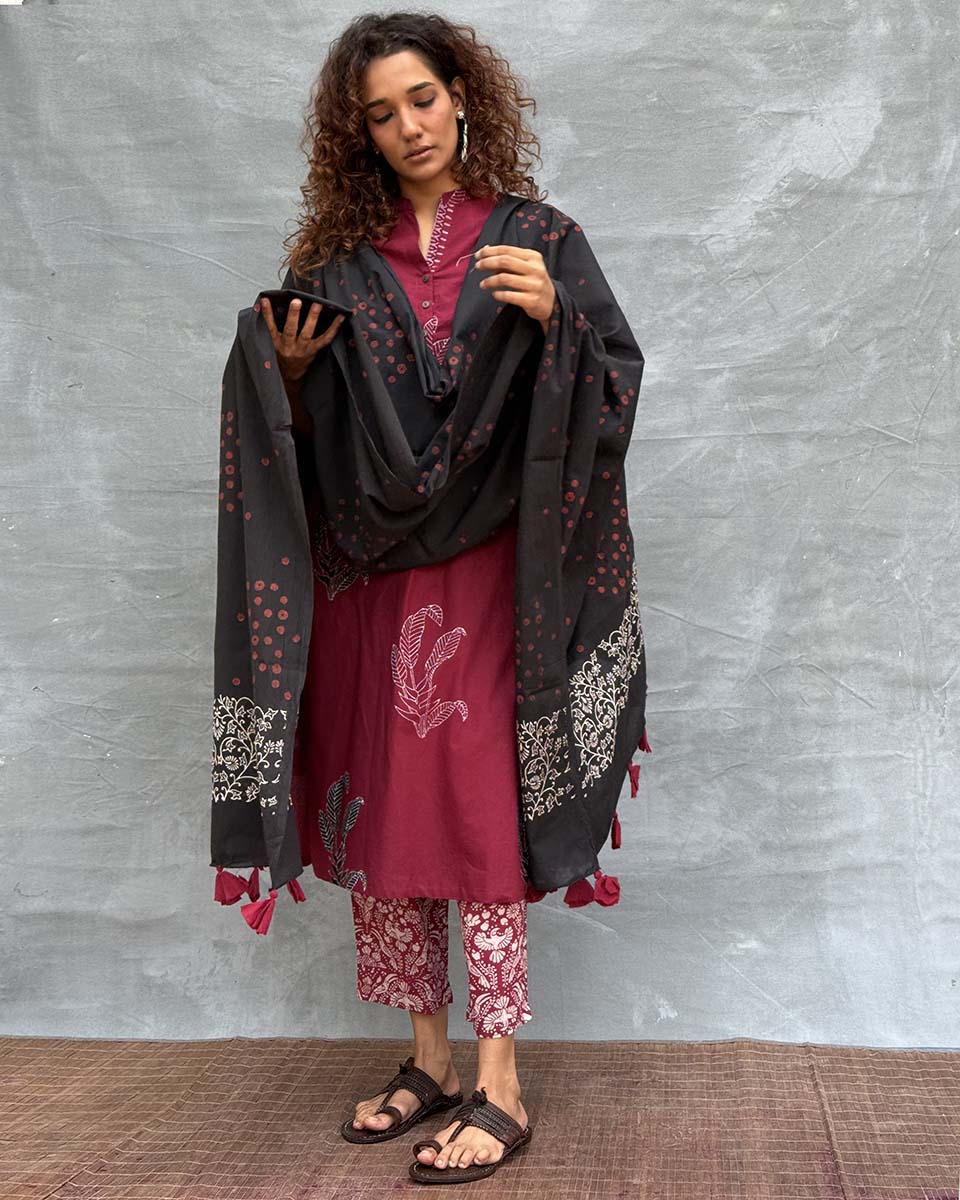 Hymn of Hills Blockprinted Cotton Dupatta - Image 6