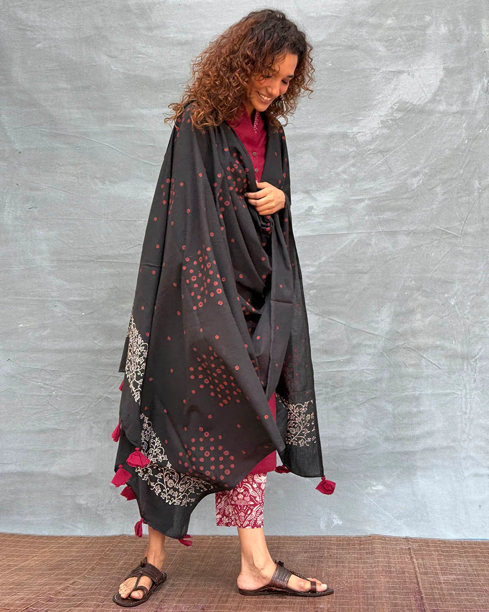 Hymn of Hills Blockprinted Cotton Dupatta - Image 8
