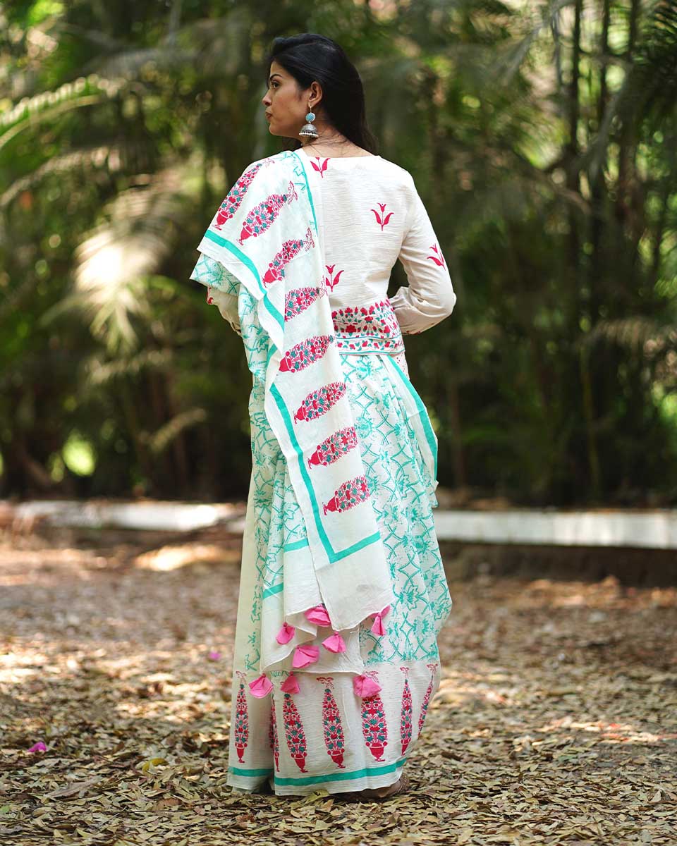 Jasmine's Joy Ivory Block Printed Saree - MMG - Image 7