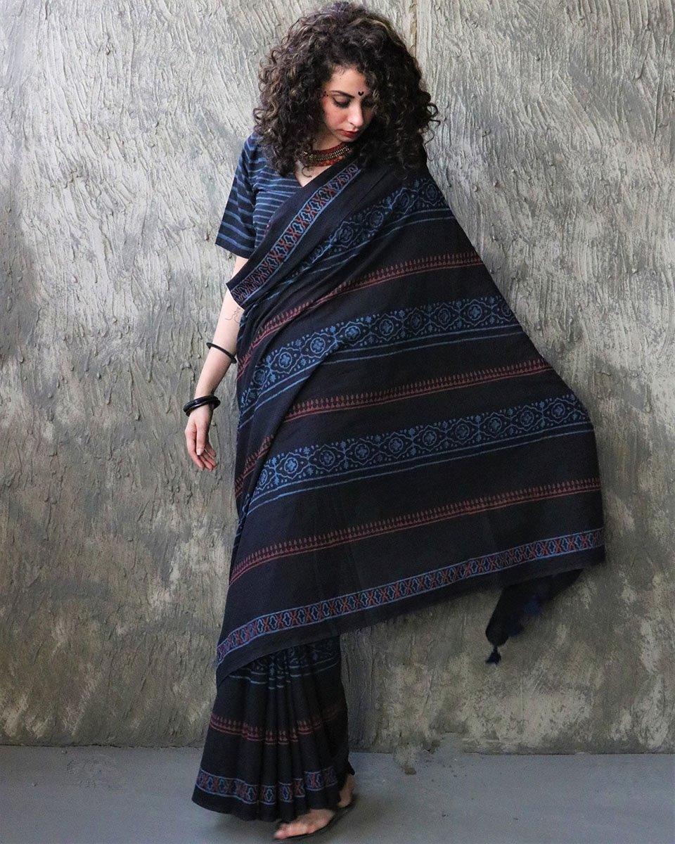 Zoya Handblockprinted Cotton Saree - Kohl - Image 7