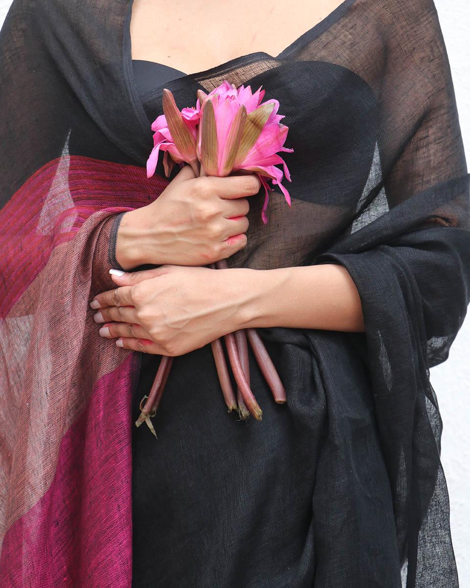Maheshwari Black Handwoven Linen Saree - Kaali - Image 7