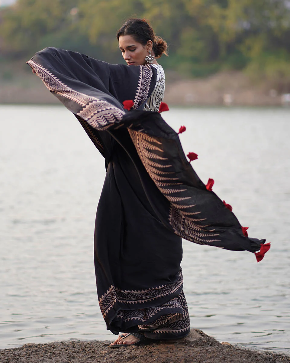 Mansi Black Block printed Modal Silk Saree - Jaisal - Image 7