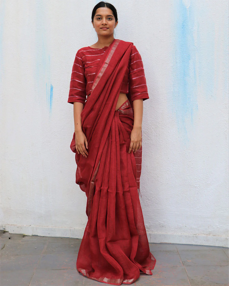 Maroon Fascination Handwoven Linen Zari Saree - Everyday Beautiful
