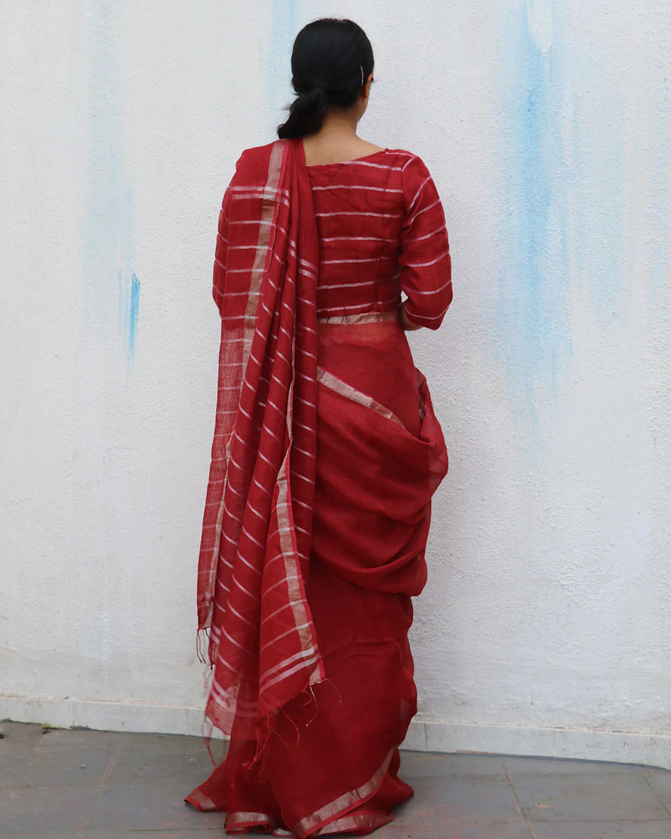 Maroon Fascination Handwoven Linen Zari Saree - Everyday Beautiful - Image 4