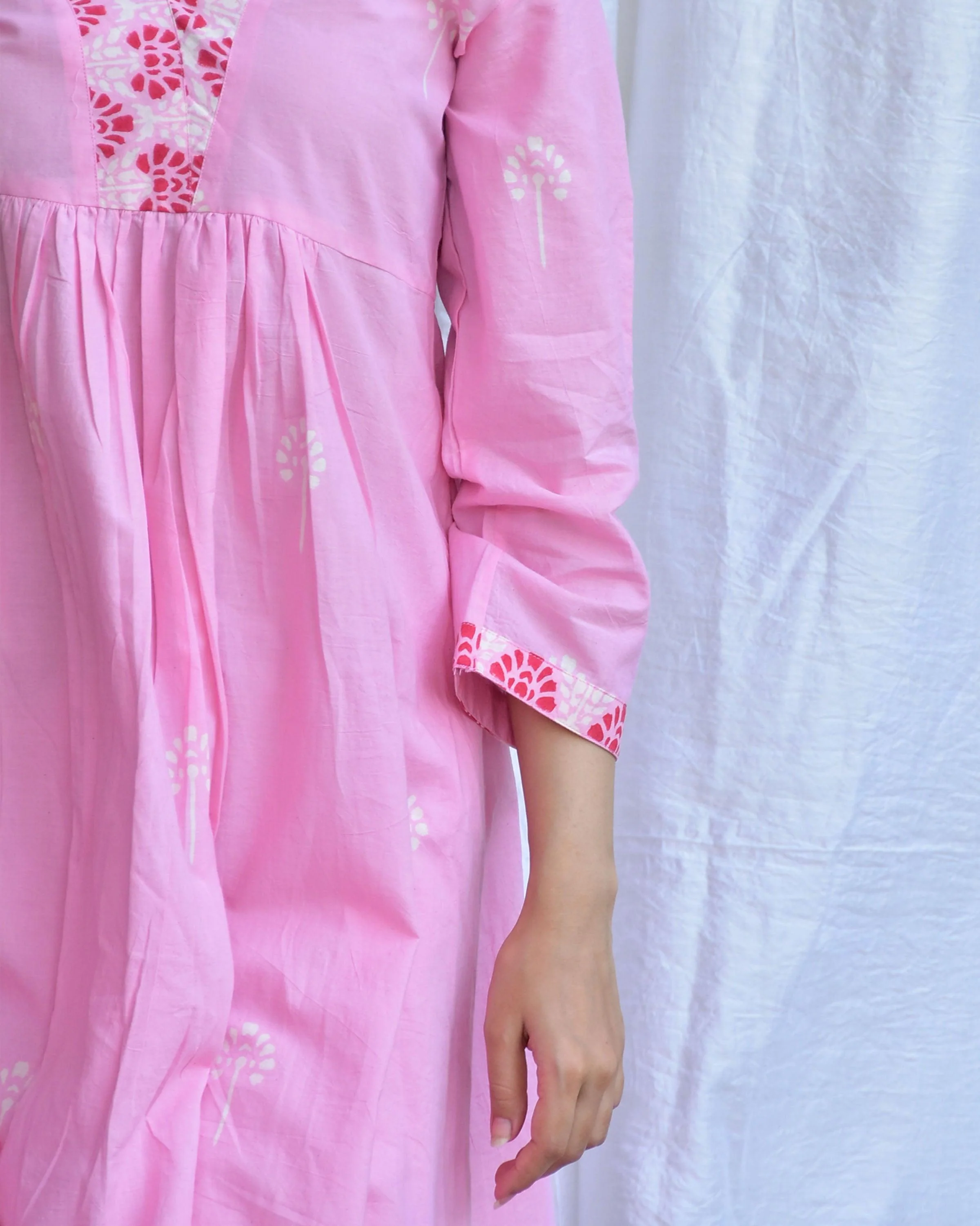 Mausam- E - Bahar Handblockprinted Cotton Kurta Set Of 2-Sor - Image 10