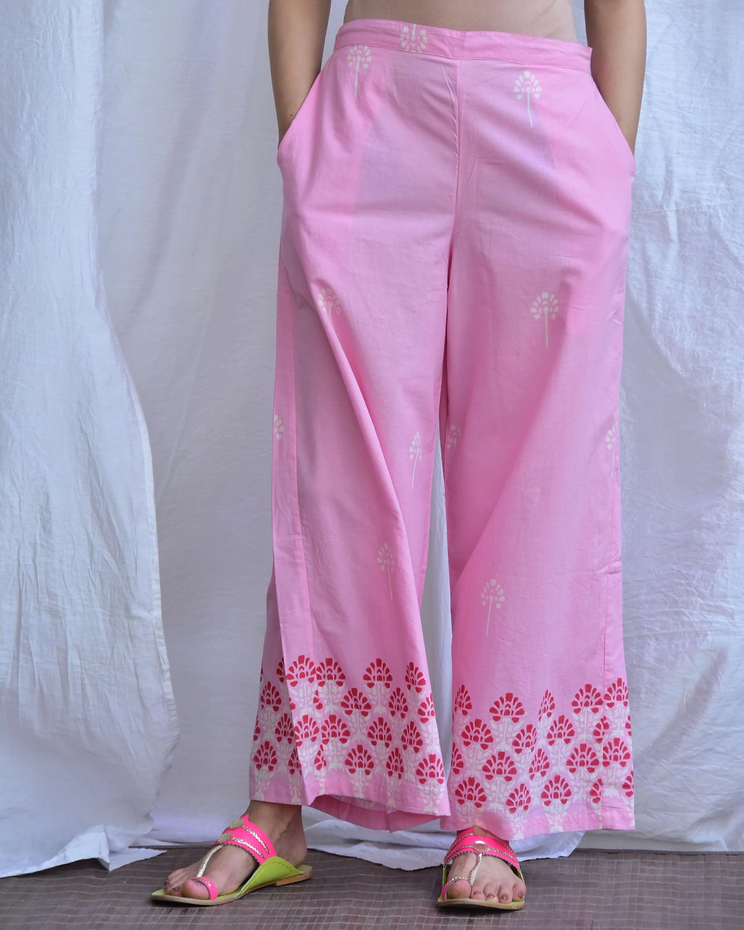 Mausam- E - Bahar Handblockprinted Cotton Kurta Set Of 2-Sor - Image 12