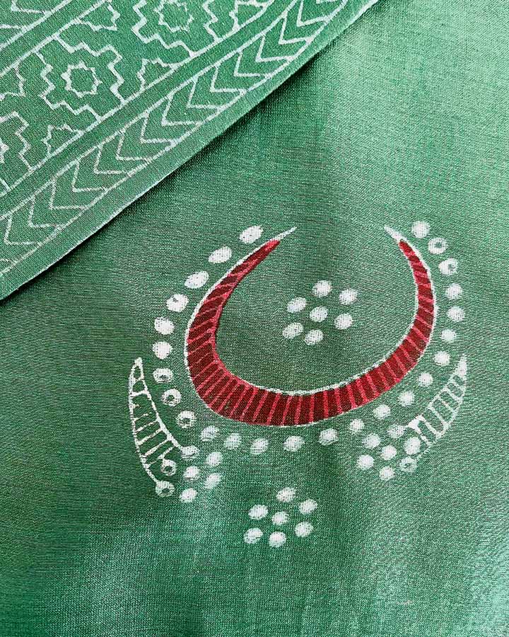 Mere Aangan Mein Green Handblock Printed Chanderi Silk Kurti - CHD - Image 4