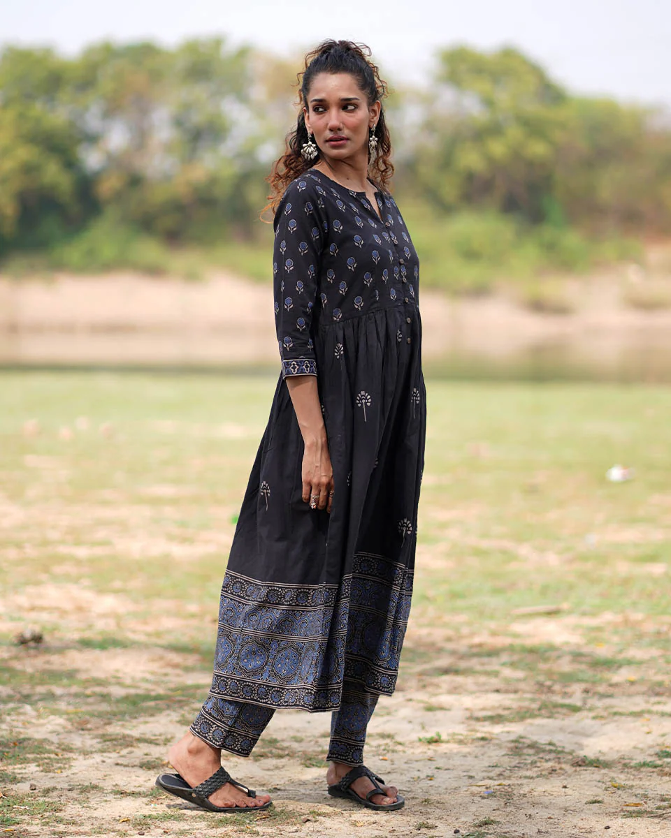 Midnight Garden Blockprinted Cotton Kurta Set-WWB - Image 9