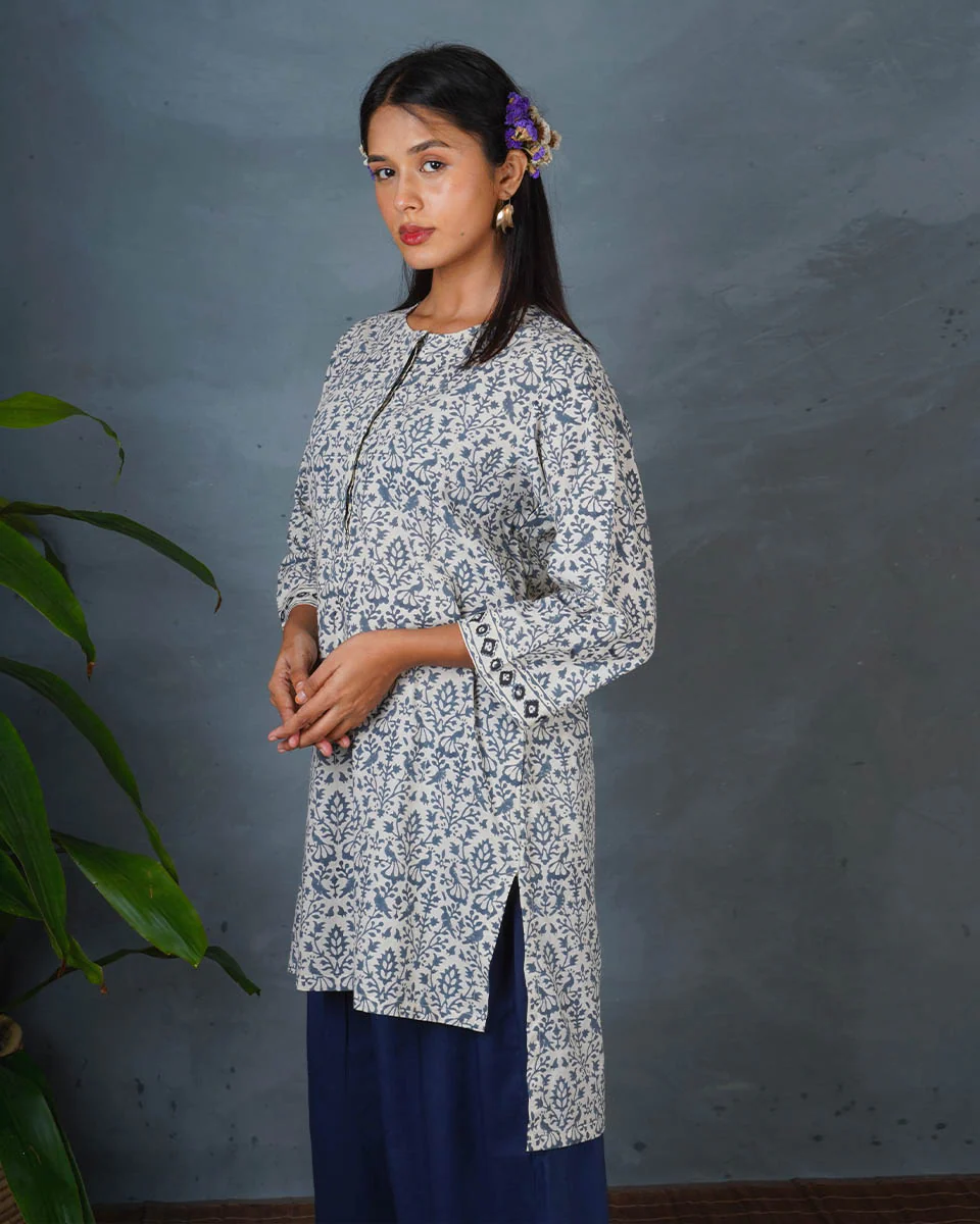 Mist Over Hill Grey Block Printed Top - BMS - Image 6