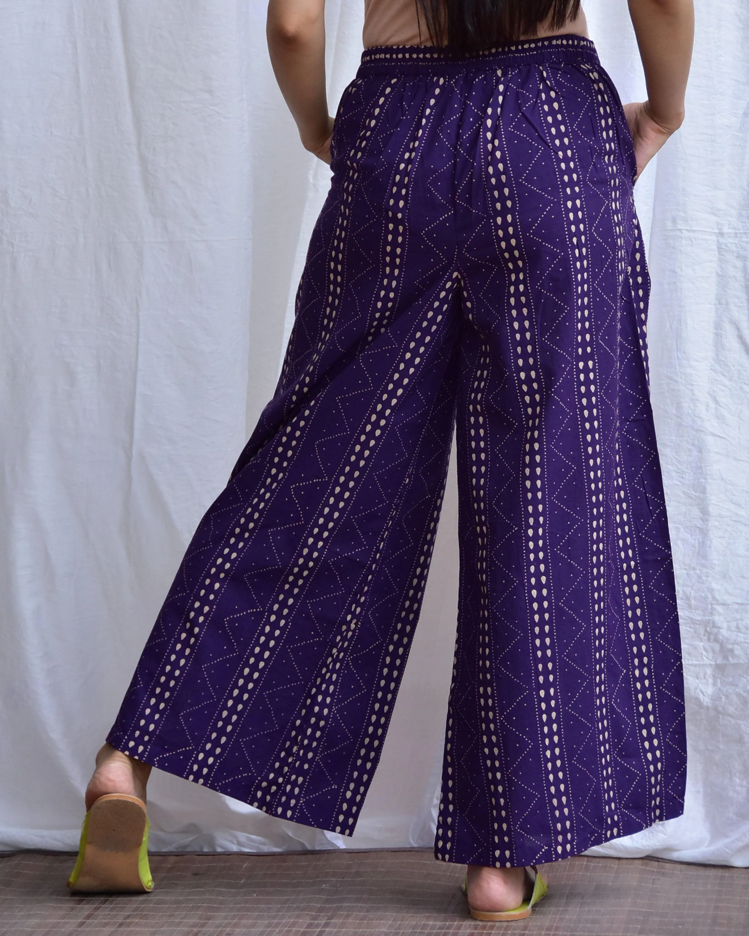 Neelam Handblockprinted Cotton Kurta Set Of 2-Sor - Image 9