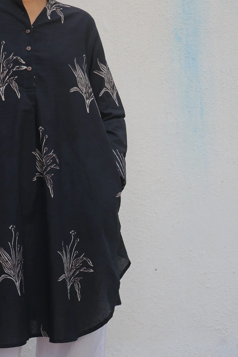 Nimisha Block Printed Cotton Kurti - Image 5