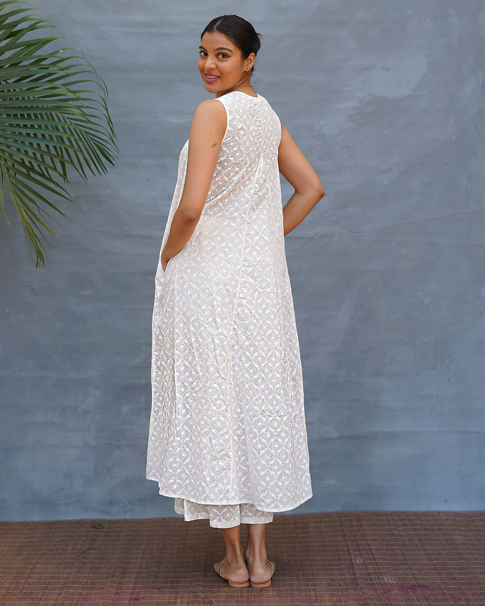 Pakeezah Cotton Kurta Set - Safed - Image 8