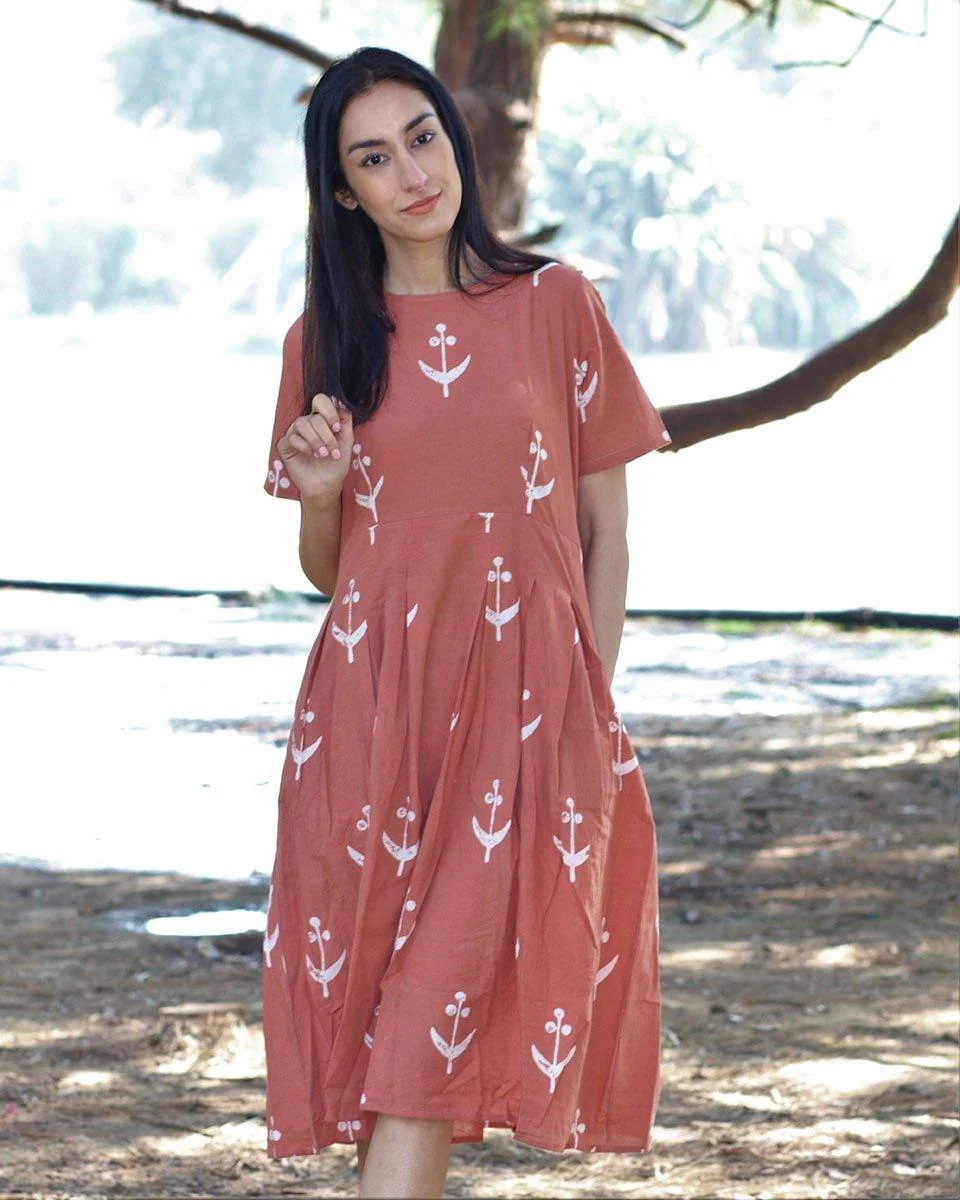 Peach Blockprinted Cotton Pleated Dress - Image 4