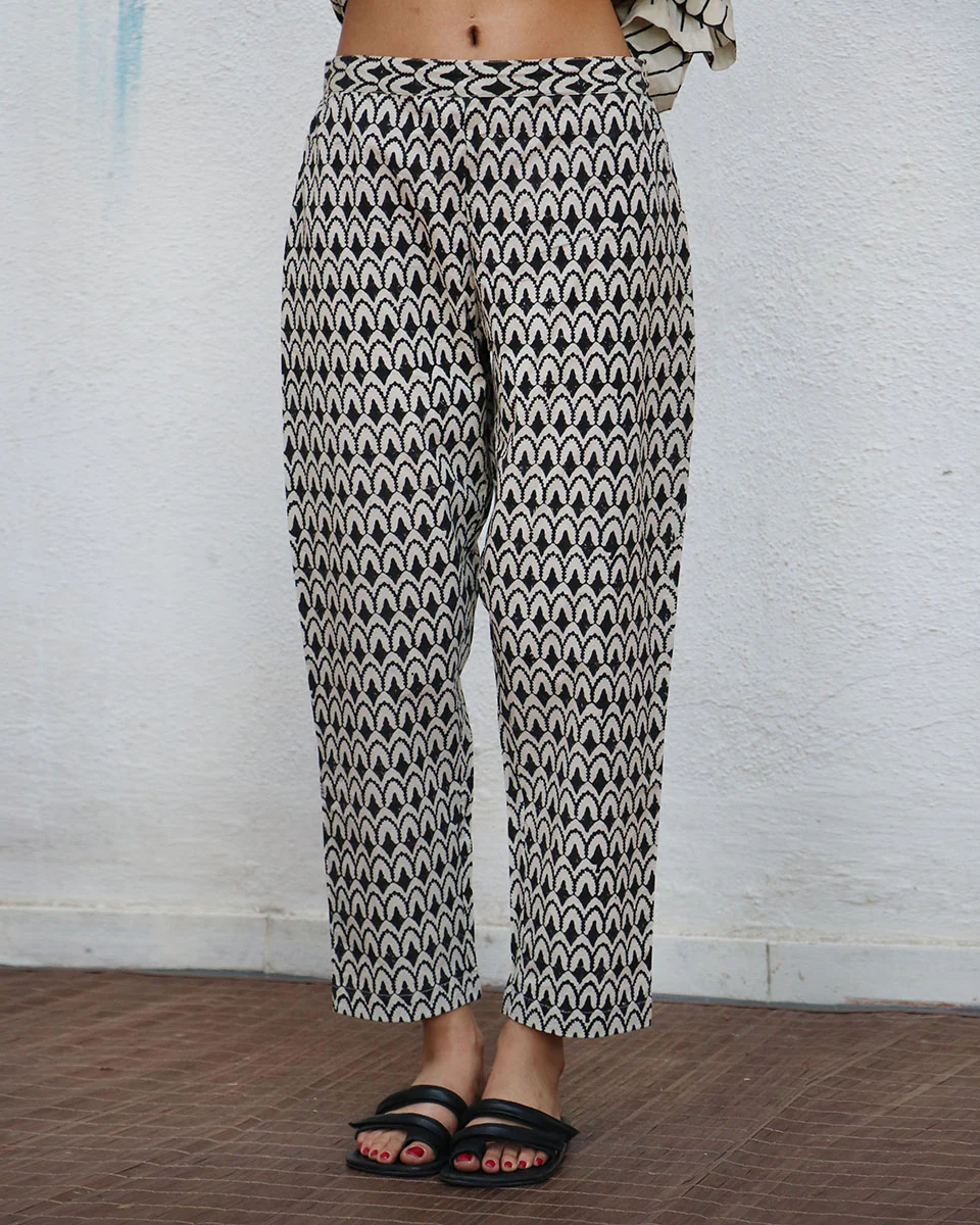 Saira Block printed Kurta Set - NOMAD - Image 2