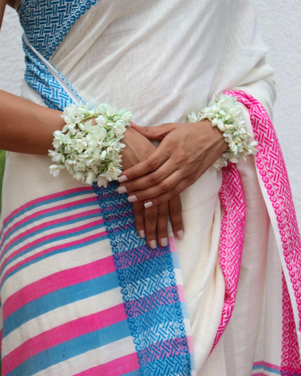 Savitri Ivory Handwoven Linen Cotton Jamdani Saree - Uma - Image 2