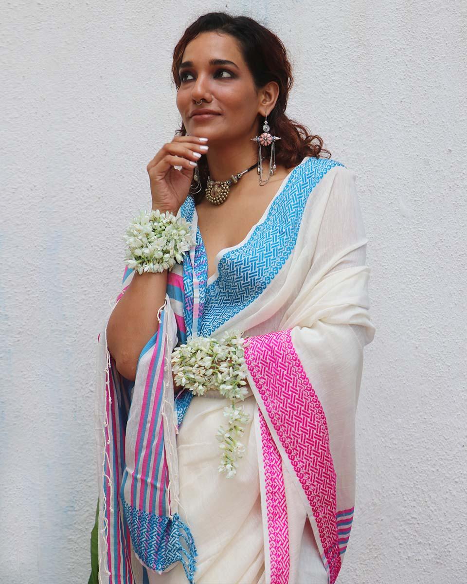 Savitri Ivory Handwoven Linen Cotton Jamdani Saree - Uma - Image 9