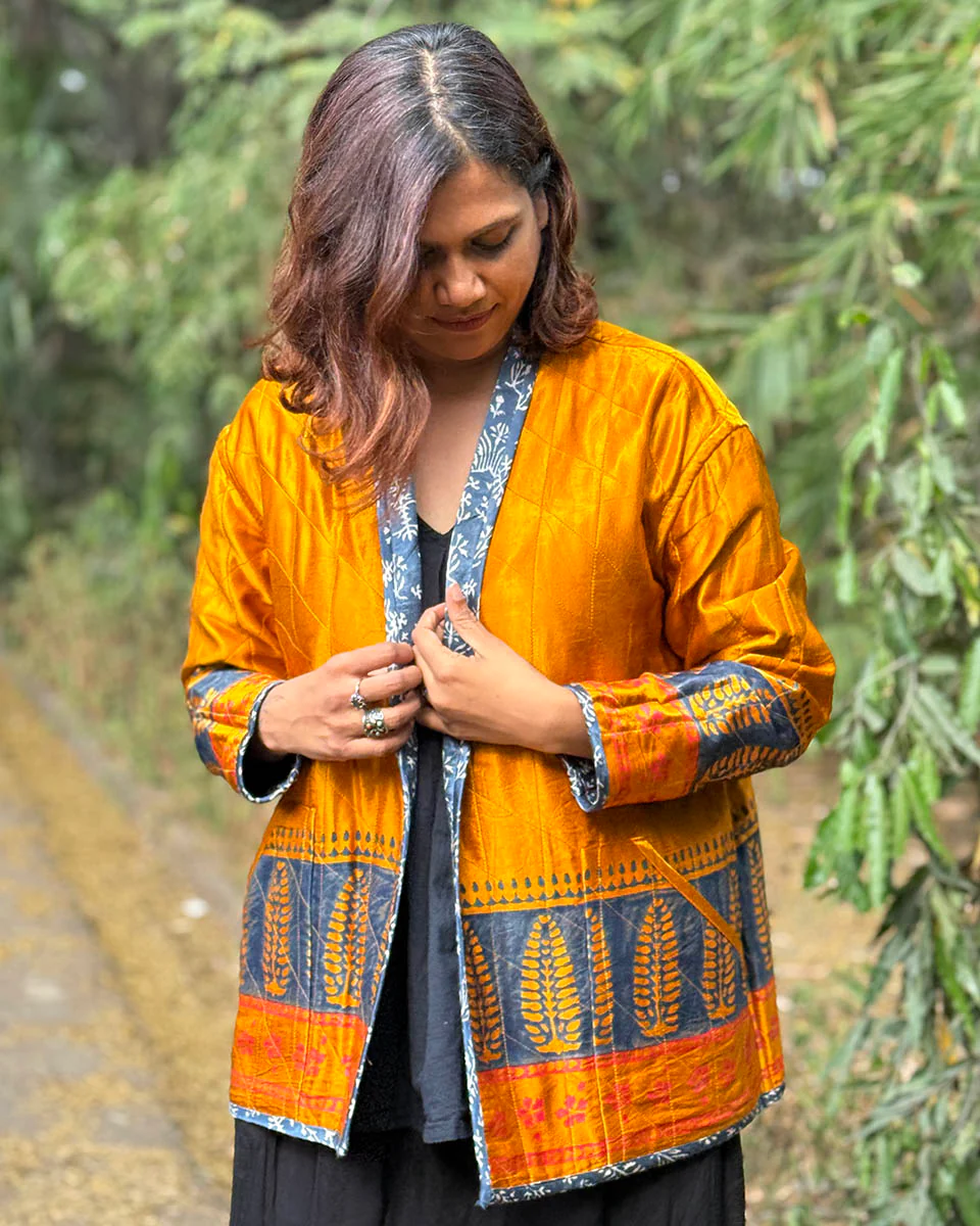 Softember Mashru Silk Reversible Quilted Jacket - Image 23