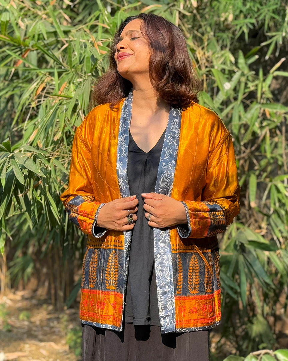 Softember Mashru Silk Reversible Quilted Jacket - Image 27