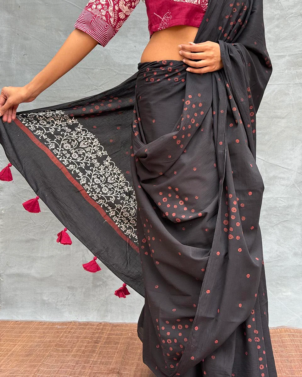 Song of Soil Black Block printed Cotton Saree - Image 10