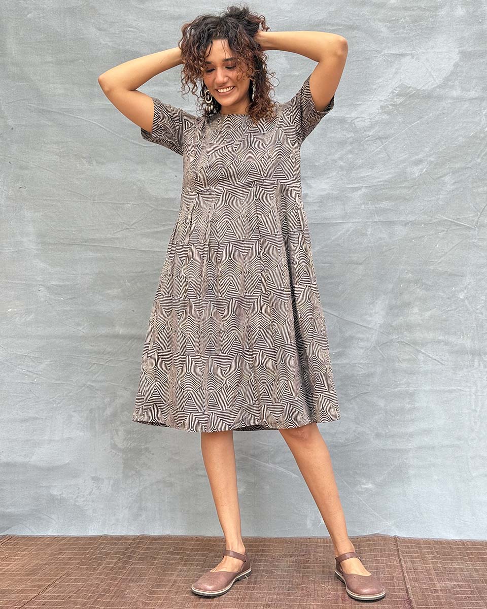Threads of Earth Blockprinted Cotton Dress - Image 8