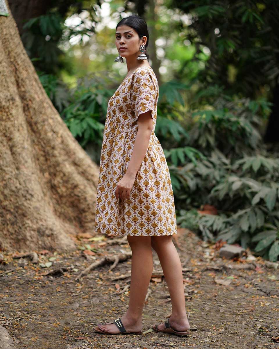 Tu Dilruba Ivory Block Printed Cotton Dress - WW - Image 6