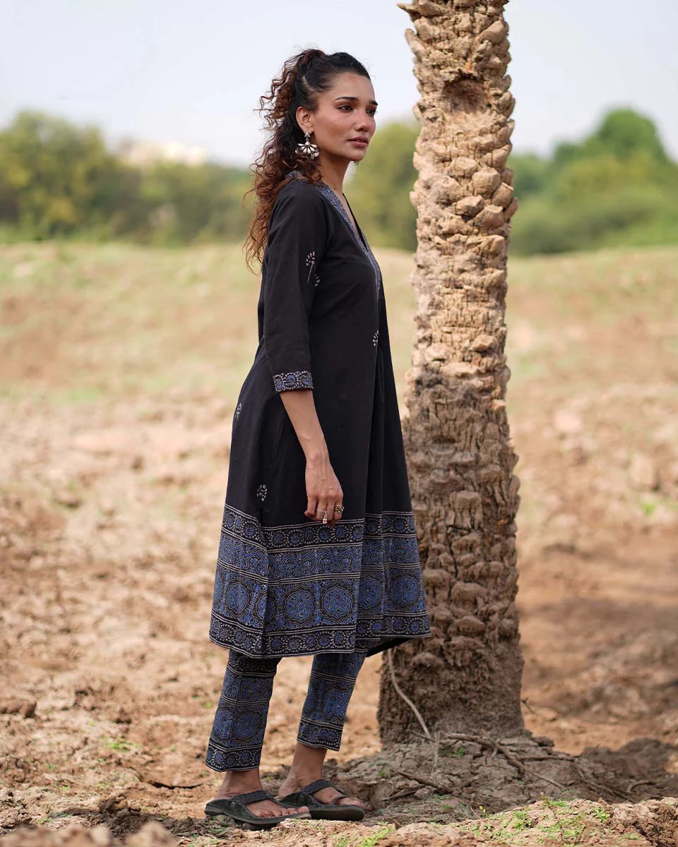 Twilight Petals Blockprinted Cotton Kurta Set-WWB - Image 10