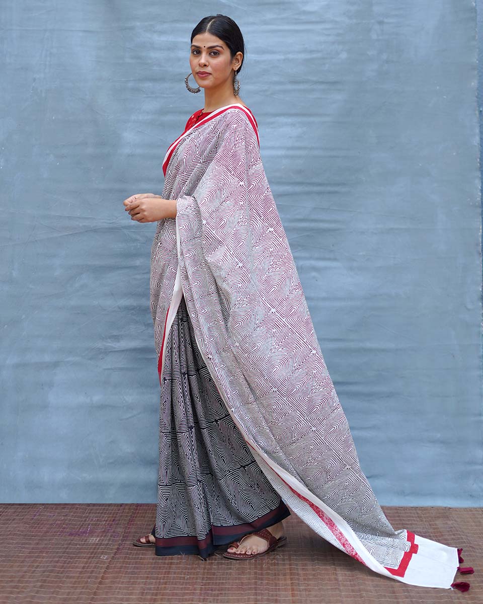 Vintage Poem Black & White Handblock Print Cotton Saree - MIS - Image 6
