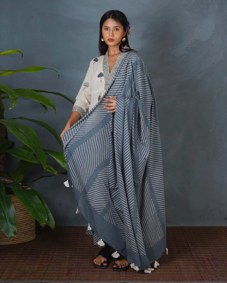 Wet Marble Grey Block Printed Dupatta - BMS - Image 2