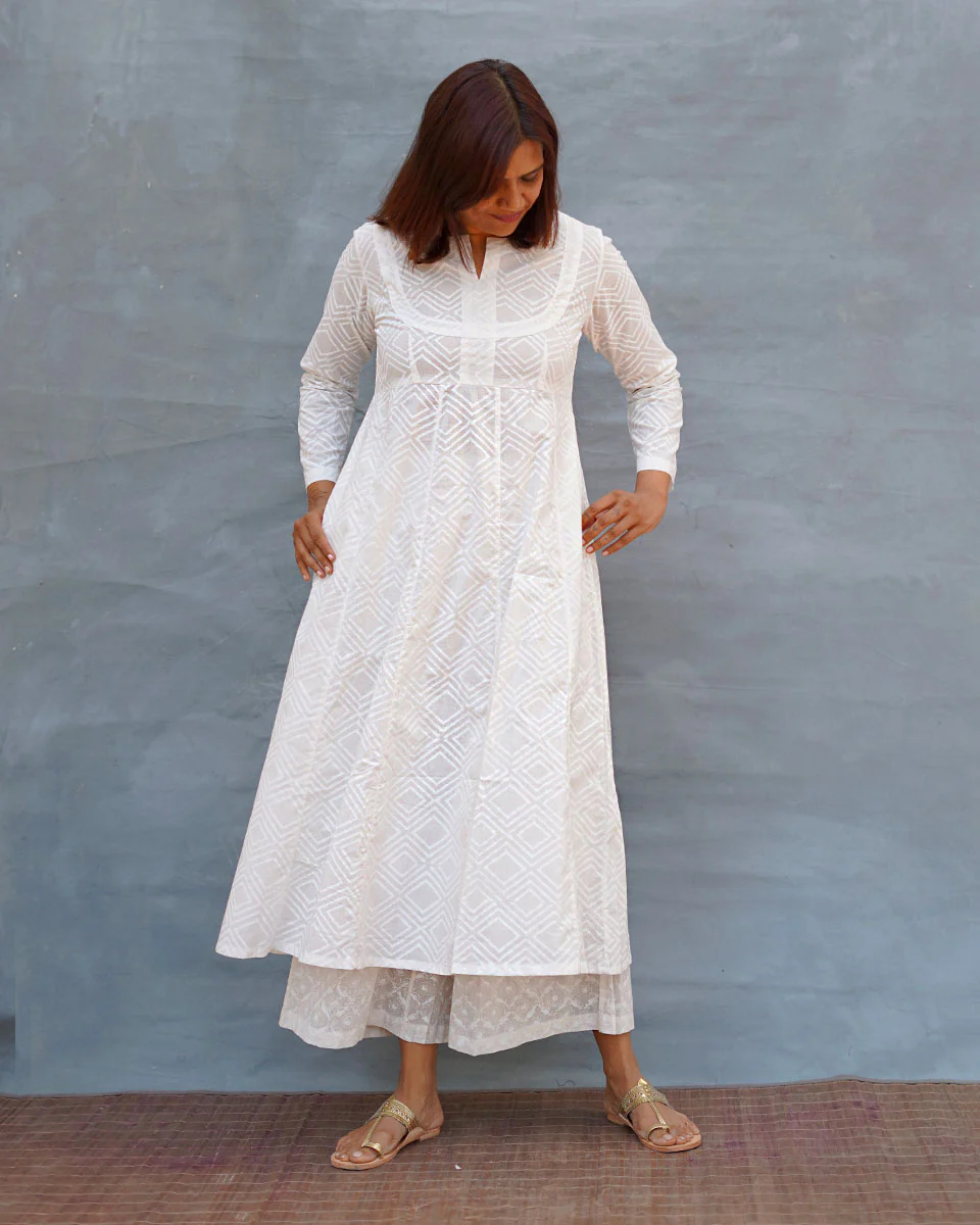 White Wave Handblock Print Cotton Kurta - Safed - Image 5