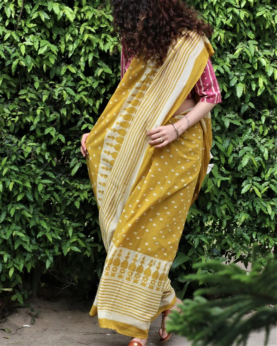 Yellow Blockprinted Cotton Mul Saree - Image 4