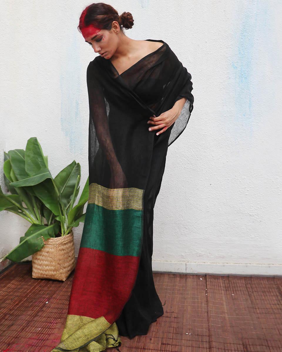 Yogini Black Handwoven Linen Saree - Kaali - Image 2