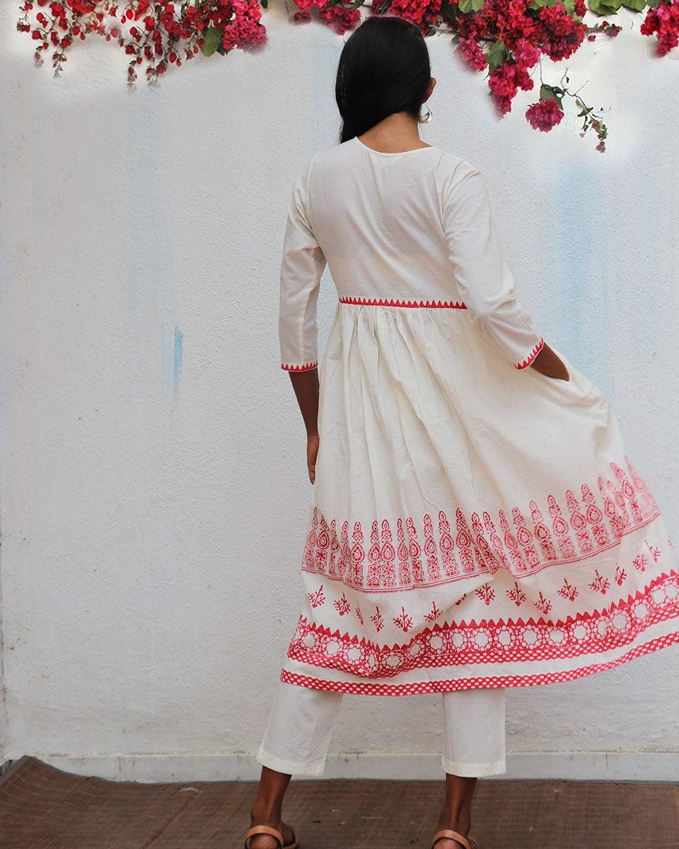 Zubeira Blockprinted Cotton Kurta Set - BGVL - Image 6